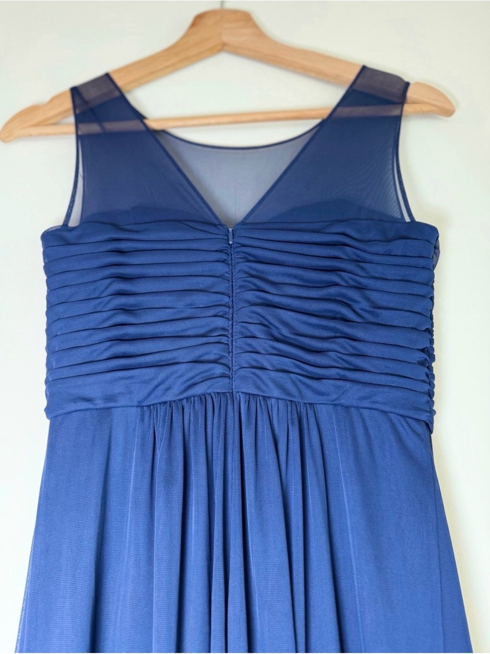 David’s Bridal Girls Navy Blue Ruched Illusion Neckline Maxi Dress Sz 16 - Picture 4 of 6